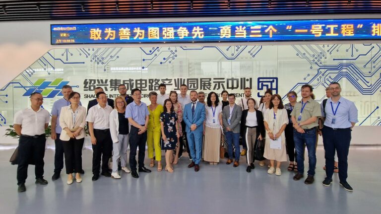 Българска делегация участва в икономически и търговски форум в Шаоксинг, Китай