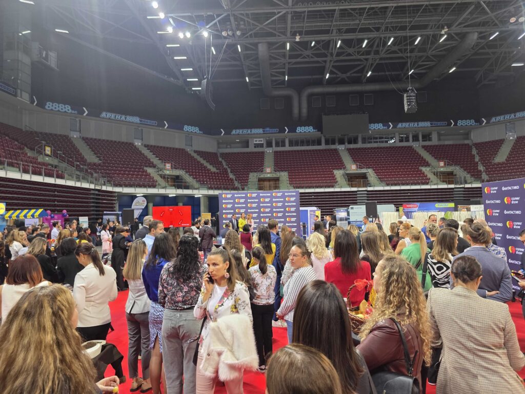 Милен Добрев е в журито на Career Show Awards 2025 – водещите награди за най-добър работодател в България svg%3E